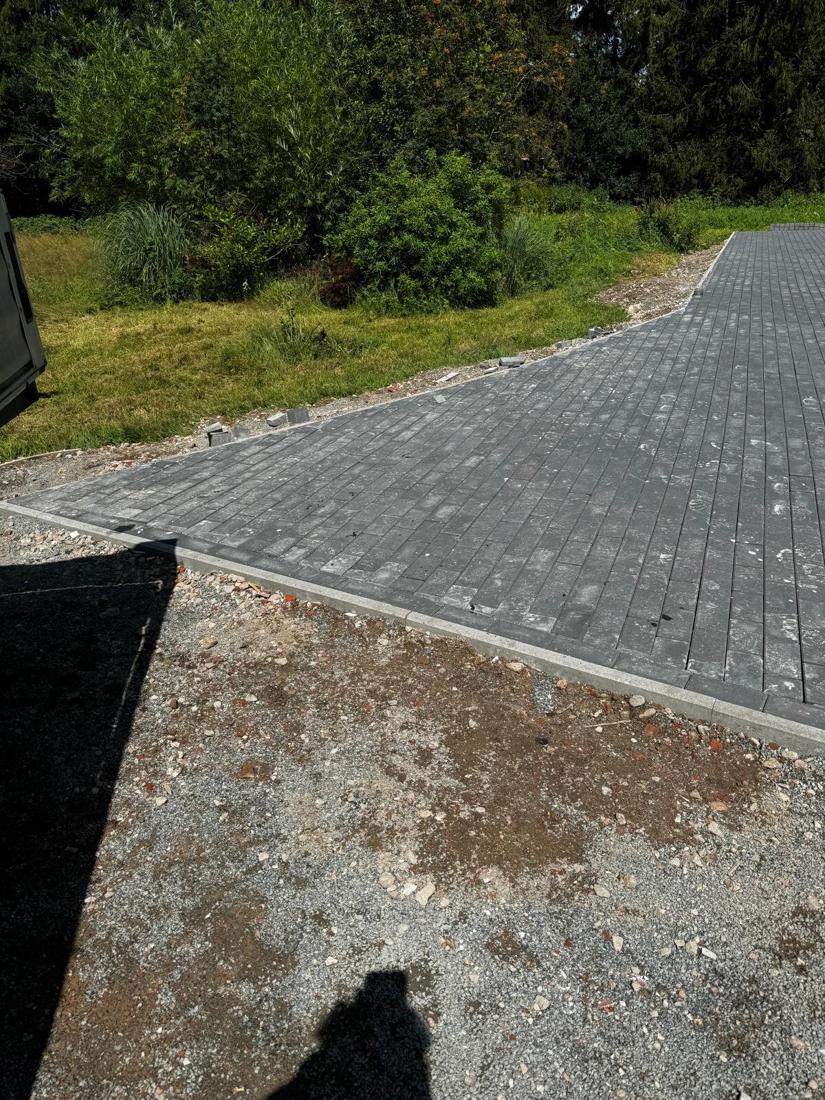 Gepflasterter Gartenweg am Neubau Grasberg